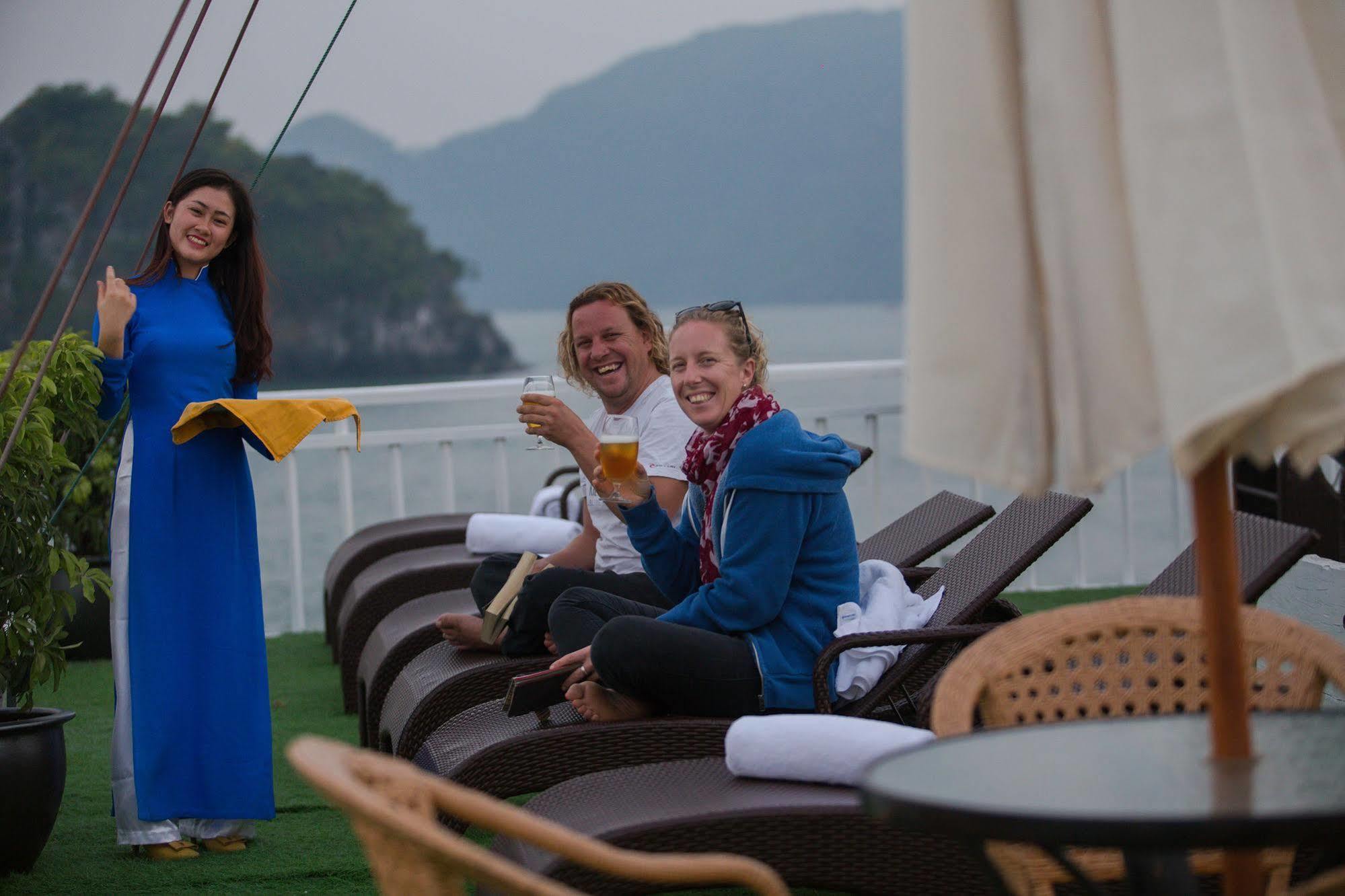 Hotel Flamingo Luxury Cruises Ha Long Exteriér fotografie