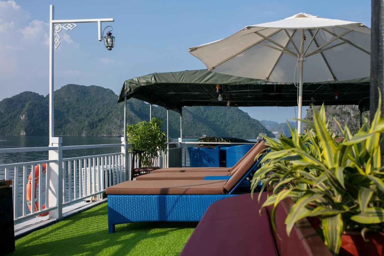 Hotel Flamingo Luxury Cruises Ha Long Exteriér fotografie