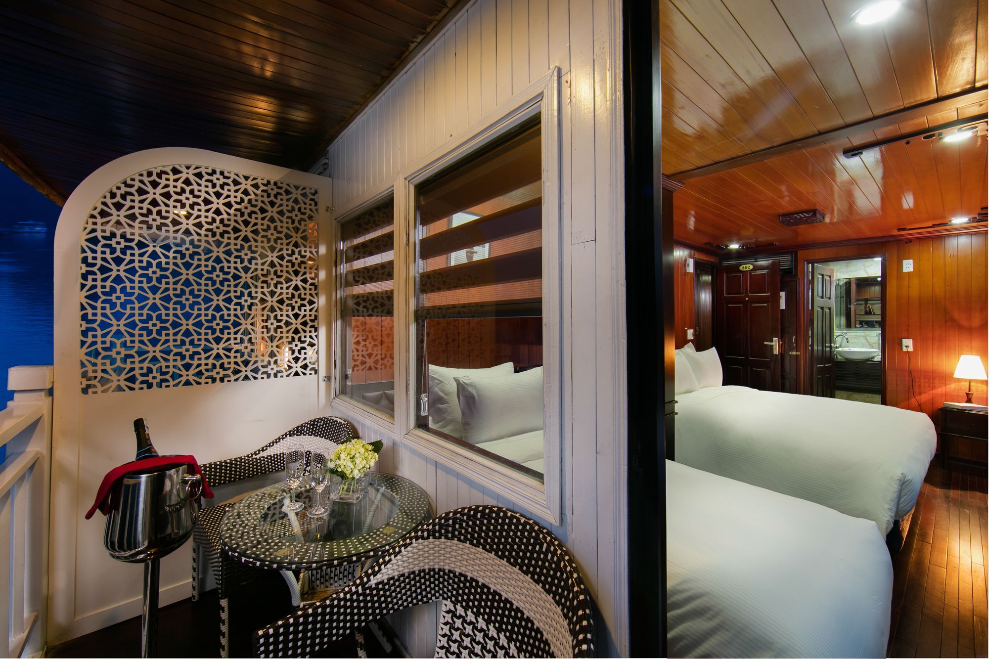 Hotel Flamingo Luxury Cruises Ha Long Exteriér fotografie